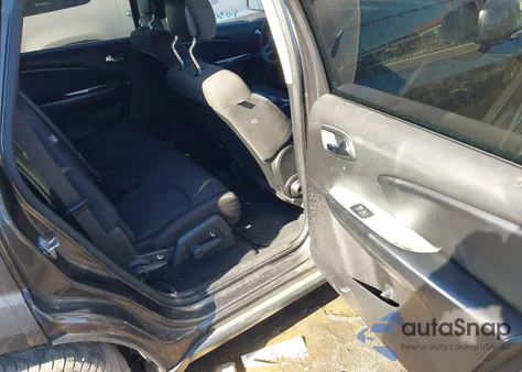 2017 Dodge Journey Sxt z USA, uszkodzony, nr VIN 3C4PDCBG6HT530759